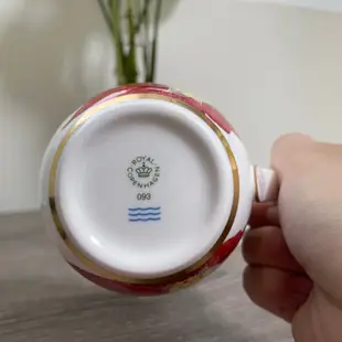 Royal Copenhagen 皇家哥本哈根 骨瓷杯碟270ml(芙蘿拉花神-聖誕紅)