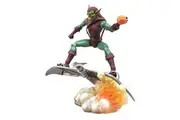Diamond Select Toys Marvel Select: Green Goblin Action Figure