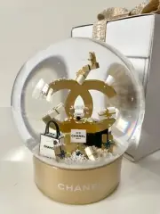 BN Authentic CHANEL Snow Globe 2023 VIP Christmas Gift Fashion Beauty decoration