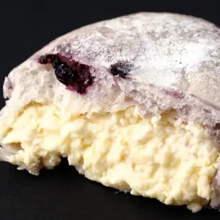 裕毛屋自製【藍莓乳酪】(蛋奶素)藍莓麵包 | 奶油乳酪