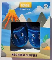 KIDS TOTE SHARK SLIPPERS KID SIZE 9-10