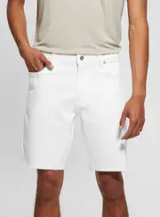 GUESS White Wyatt Short Size: 33, Spandex