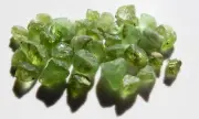 Natural Peridot Raw Rough Earth mined Crystal Gemstones 25ct genuine untreated