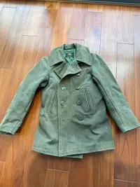在飛比找Yahoo!奇摩拍賣優惠-美產740鎧甲勇士風衣外套夾克苔蘚綠，厚度21oz的帆布，厚