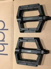 NEW 1/2” BLACK Bicycle Pedals Fits Mountain Bike BMX Fixie Schwinn Mongoose