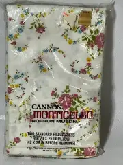 Retro Vintage 70’s Cannon Monticello flowers Standard Pillowcase Set No Iron