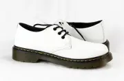 Dr Martens Boots White size 4 for boy, size 5 for girl core kids