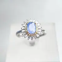 在飛比找Yahoo!奇摩拍賣優惠-金鉑斯珠寶【藍寶石戒指】1.58克拉天然藍寶石925銀戒