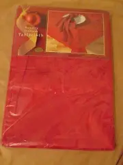 New Royalty Red Floral Christmas/Valentine Fabric Tablecloth 60x84 Oval
