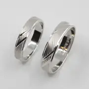 One Pair of Platinum Wedding Band Rings 7.8 Grams