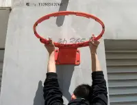 在飛比找Yahoo!奇摩拍賣優惠-籃球框籃球架戶外標準盒式籃筐籃球框彈簧實心籃筐壁掛式配籃球架