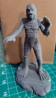 Creature from the Black Lagoon Sculpture Statue Model Kit Unpainted/Unassemble