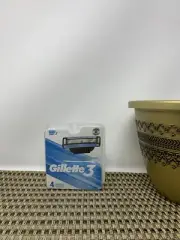 Gillette 3 Cartridges 4 Count (Fits Mach 3)