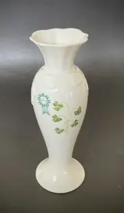 DONEGAL Parian China Bud Vase - New