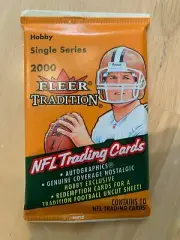 2000 FLEER FOOTBALL CARD HOBBY PACK POSSIBLE TOM BRADY ROOKIES+FREE BRADY CARD