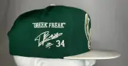 Mitchell & Ness NBA Milwaukee Bucks Cropped XL Antetokounmpo Auto Snapback Hat