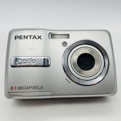 Beautiful Pentax Optio E40 Compact digital camera retro with SD Works well ca 50