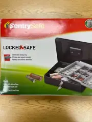 Sentrysafe Locked&Safe new old stock