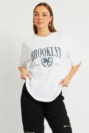 White Graphic Tee Short Sleeve - Size XS, Women's Graphic Tee