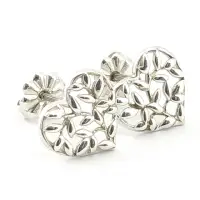 在飛比找momo購物網優惠-【Tiffany&Co. 蒂芙尼】925純銀-橄欖葉愛心造型