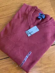 NWT Dockers Sweater Mens 2XL XXL Maroon Argyle Extra Soft Fine Gauge V-Neck￼