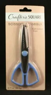 Crafter's Square - Craft/Scrapbook Scissors - Scalloping Cutting Pattern - Blue