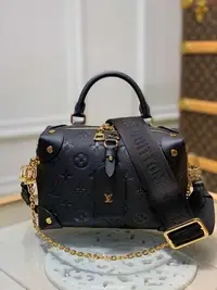 在飛比找Yahoo!奇摩拍賣優惠-二手Louis Vuitton LV Petite Mall