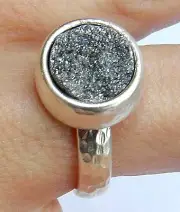 Hammered Yellow Gold 24K Plated Ring w Turquoise Druzy Agate Stone Size 6.5
