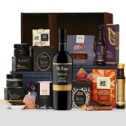 Foodies with Premium Shiraz Wine Hamper