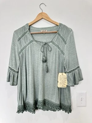 One World Womens Medium Green V-Neck 3/4 Sleeve Rayon Tie Top Blouse
