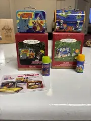 Hallmark 1999 Scooby-Doo & 2001 Jetsons Lunchbox Sets- Both come with Thermos
