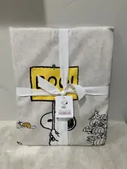 Pottery Barn Peanuts Indoor Outdoor Oilcloth Cotton Halloween Table Cloth snoopy