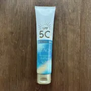 Bath & Body Works At the Beach Sunscreen Lotion SPF 50 UVA/UVB 6 oz Exp. 12/2025