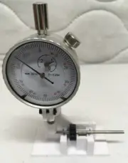 Bianchi Specialties -- Axle Straightness Gauge for 1/32nd Scale Slot Cars