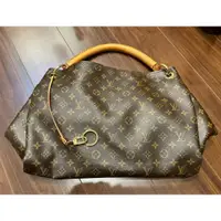 在飛比找蝦皮購物優惠-LOUIS VUITTON 路易威登 肩背包 M40249 