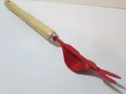 Dandelion or dock weeder hand held