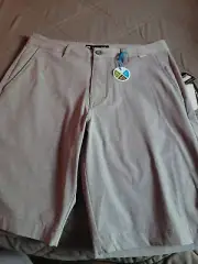 TravisMathew Beck Mens Golf Shorts Light Gray Size 30