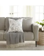 Home Collection Pack of 2 Patterned Throw Pillows