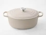 Le Creuset 8 QT Signature Enameled Cast Iron Oval Dutch Oven. Brioche Color! NIB