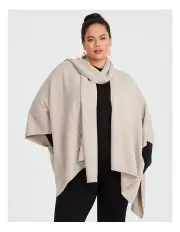 [Taking Shape] Quirky Cape Oatmeal