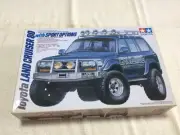 Toyota Land Cruiser 80 Sport Options 1/24 Tamiya Plastic Model