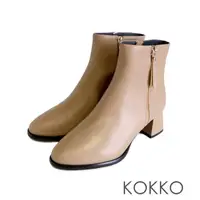 在飛比找momo購物網優惠-【KOKKO 集團】典雅素面質感真皮高跟短靴(卡其色)
