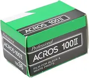Black White Print Film 35mm ISO 100, 36 Exposures Black White Negative Film, Medium Contrast and Magnification, for Low Light or Fast Motion Subjects