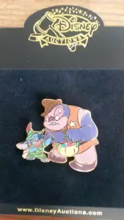 Disney Auctions (P.I.N.S.) - Stitch as Robin Hood Jumbaa Jookiba Sheriff LE Pin