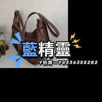 在飛比找Yahoo!奇摩拍賣優惠-女包法拉利植鞣皮大月亮包單肩斜挎包包斜挎包包軟牛皮潮流學生女