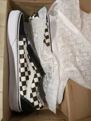 MENS VANS OLD SKOOL PRIMARY CHECKER BOARD SZ 10 Men’s BLACK WHITE VN0A38G1P0S