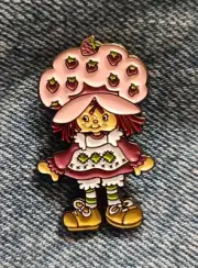 STRAWBERRY SHORTCAKE- ENAMEL/ LAPEL/BROOCH PIN-NEXT DAY SHIPPING