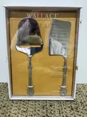 Wallace “Napoleon Bee” 2 Pc Cheese Set. 18/10 Stainless Steel. New In Box.