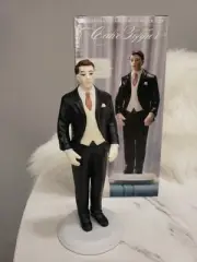 NEW OPEN BOX Caucasian groom cake topper Weddingstar black tux