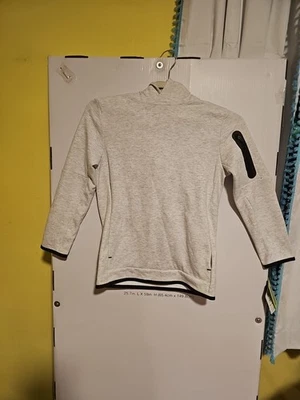 NWT Vively Boys Size Medium (8) Gray Tech Hoodie Sweatshirt Fast Dri